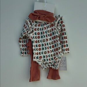 NWT Rachel Zoe Multicolor Patterned Baby 2 Piece Set